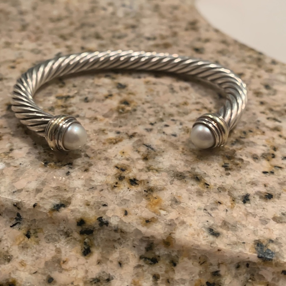 Authentic David Yurman 7mm Pearl Bracelet